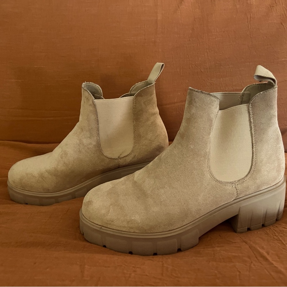 Women’s Boots